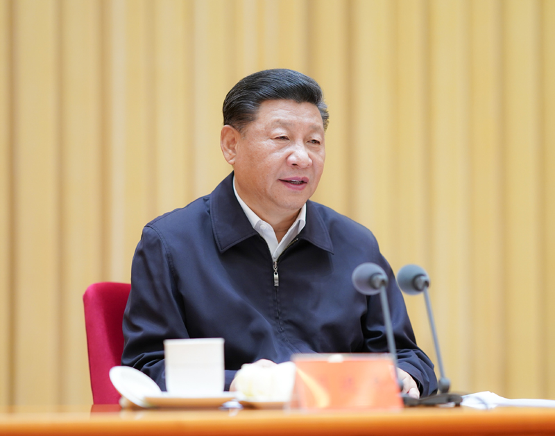 　　7月9日，中央和國家機(jī)關(guān)黨的建設(shè)工作會(huì)議在北京召開。中共中央總書記、國家主席、中央軍委主席習(xí)近平出席會(huì)議并發(fā)表重要講話。 新華社記者 鞠鵬 攝